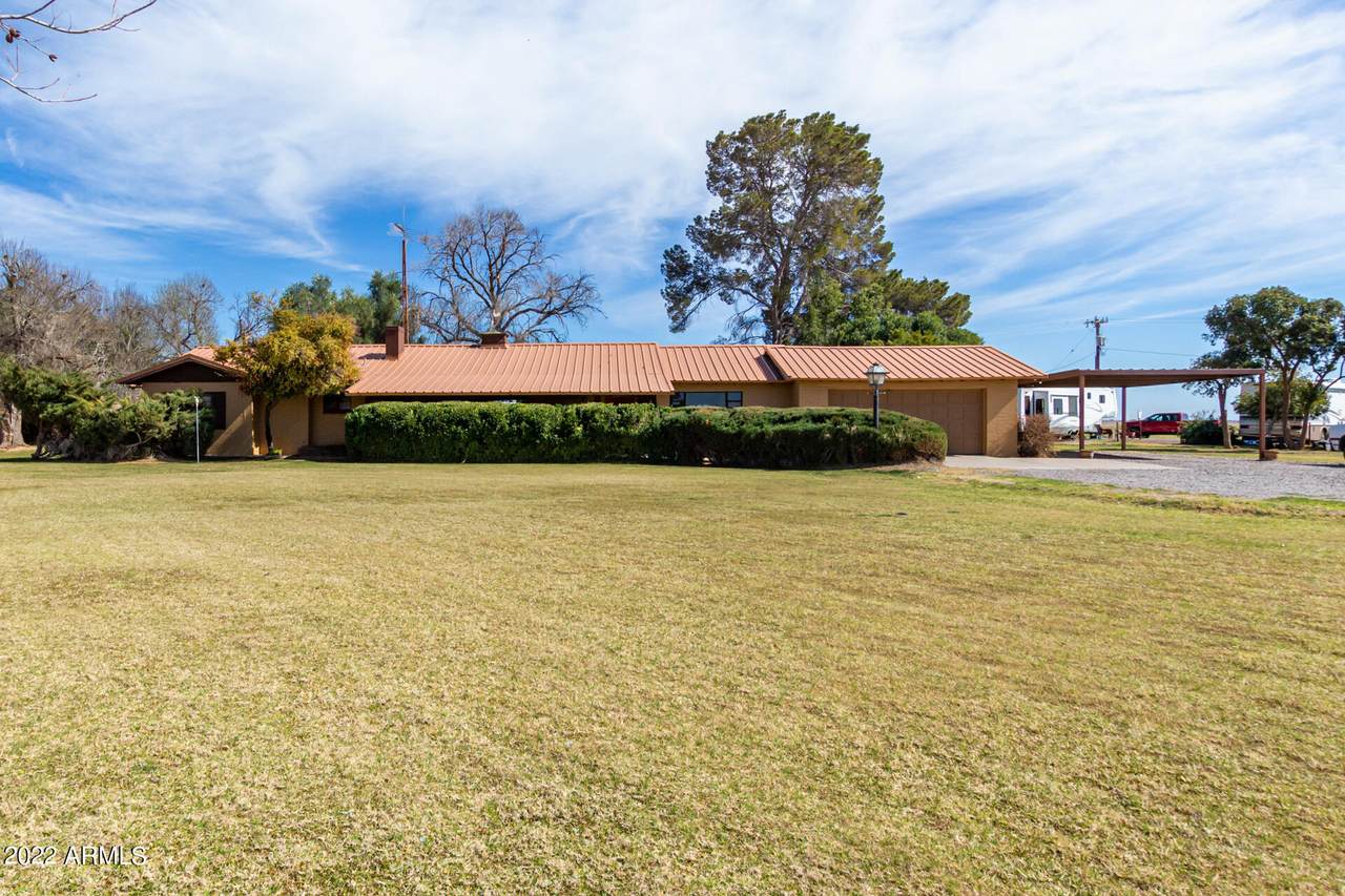 11125 Highway 87 - Photo 1