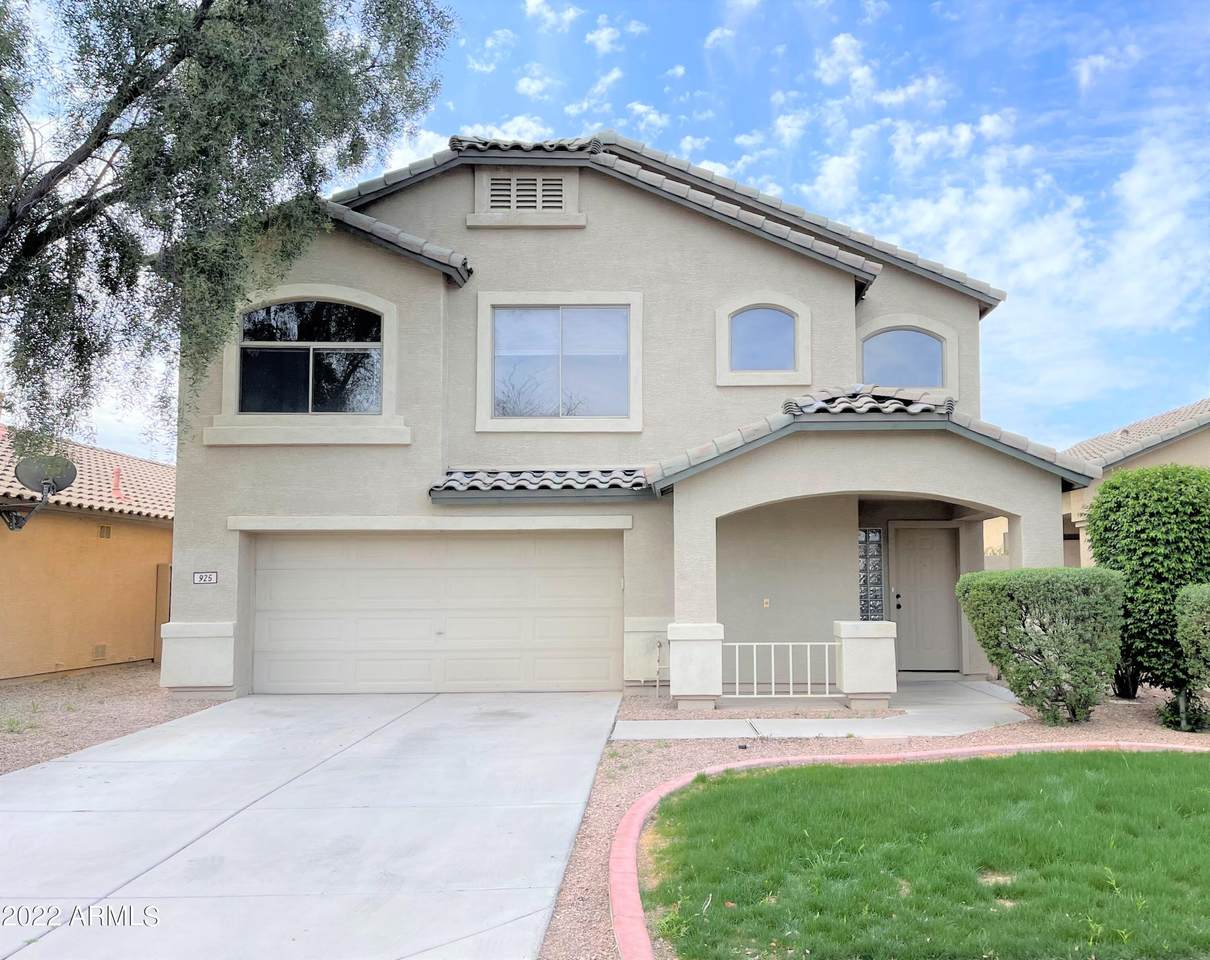 925 Lovegrass Drive - Photo 1