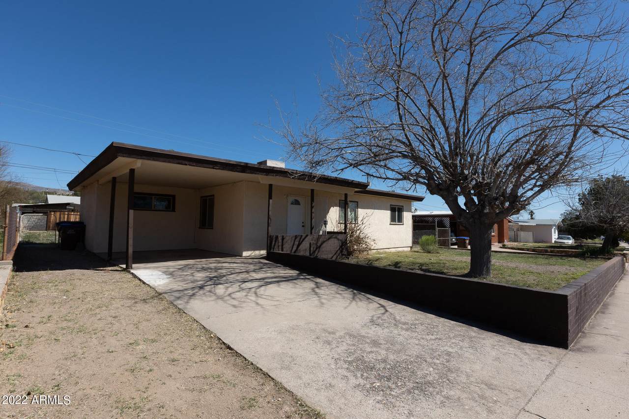 406 Fairhaven Road - Photo 1
