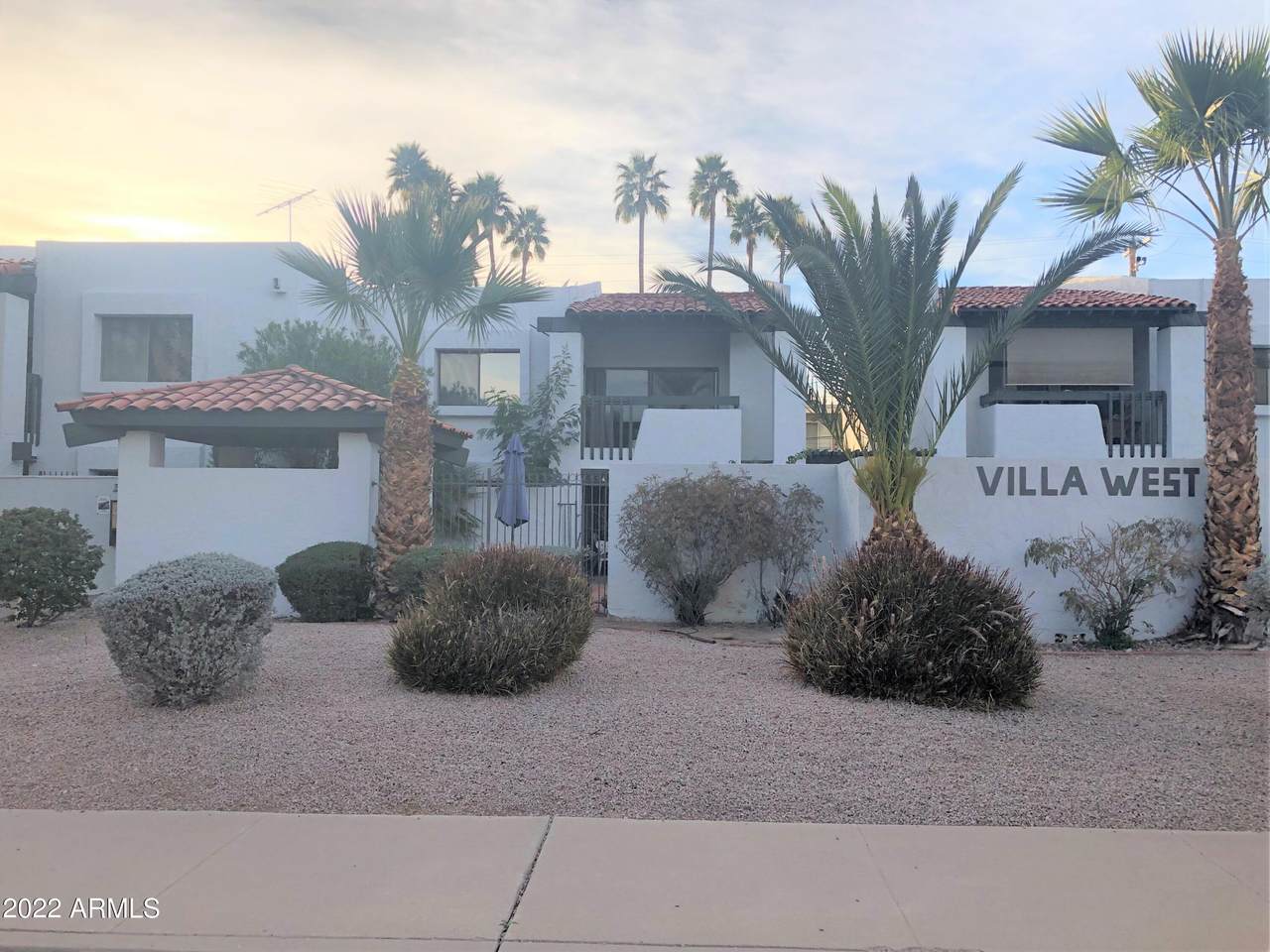 3652 70th Street - Photo 1
