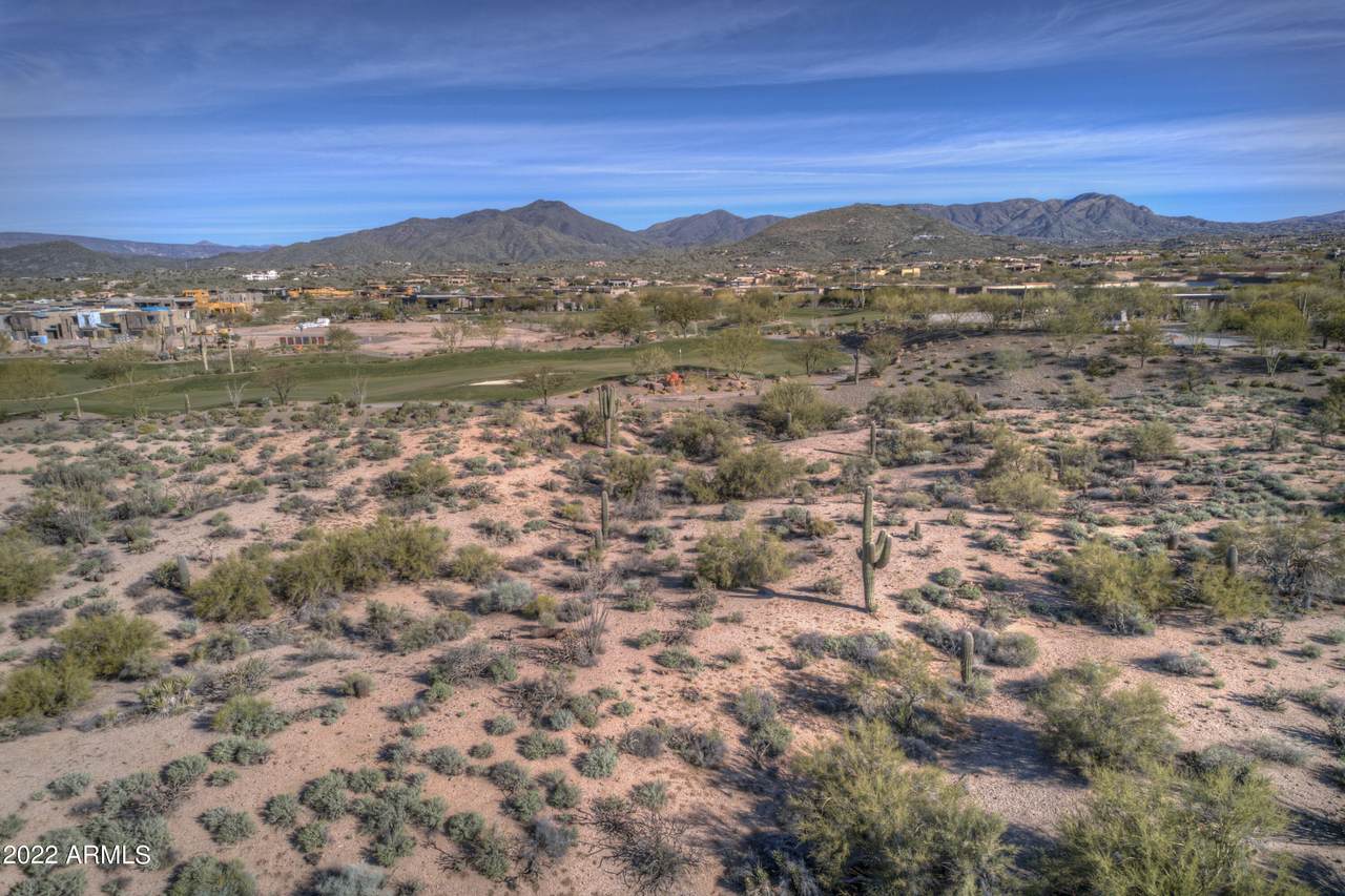 9050 Cave Creek Road - Photo 1