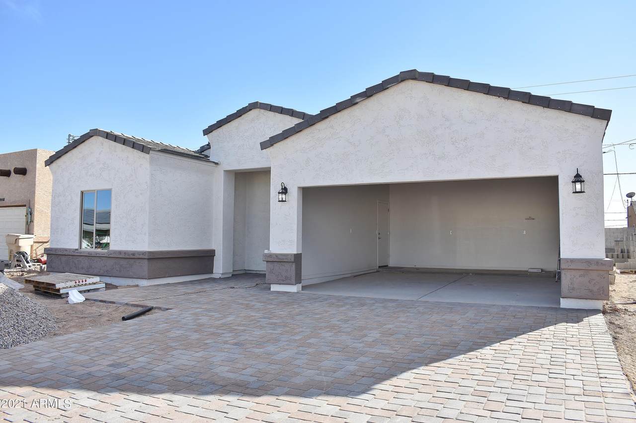 8682 Concordia Drive - Photo 1