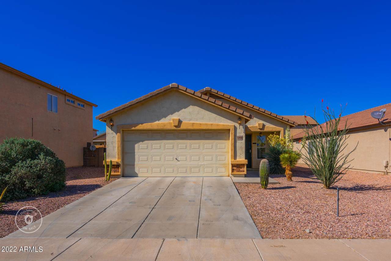 22810 Mohave Street - Photo 1