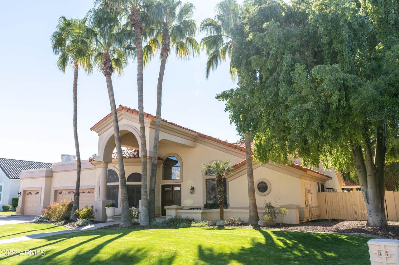 1303 Treasure Cove Drive - Photo 1