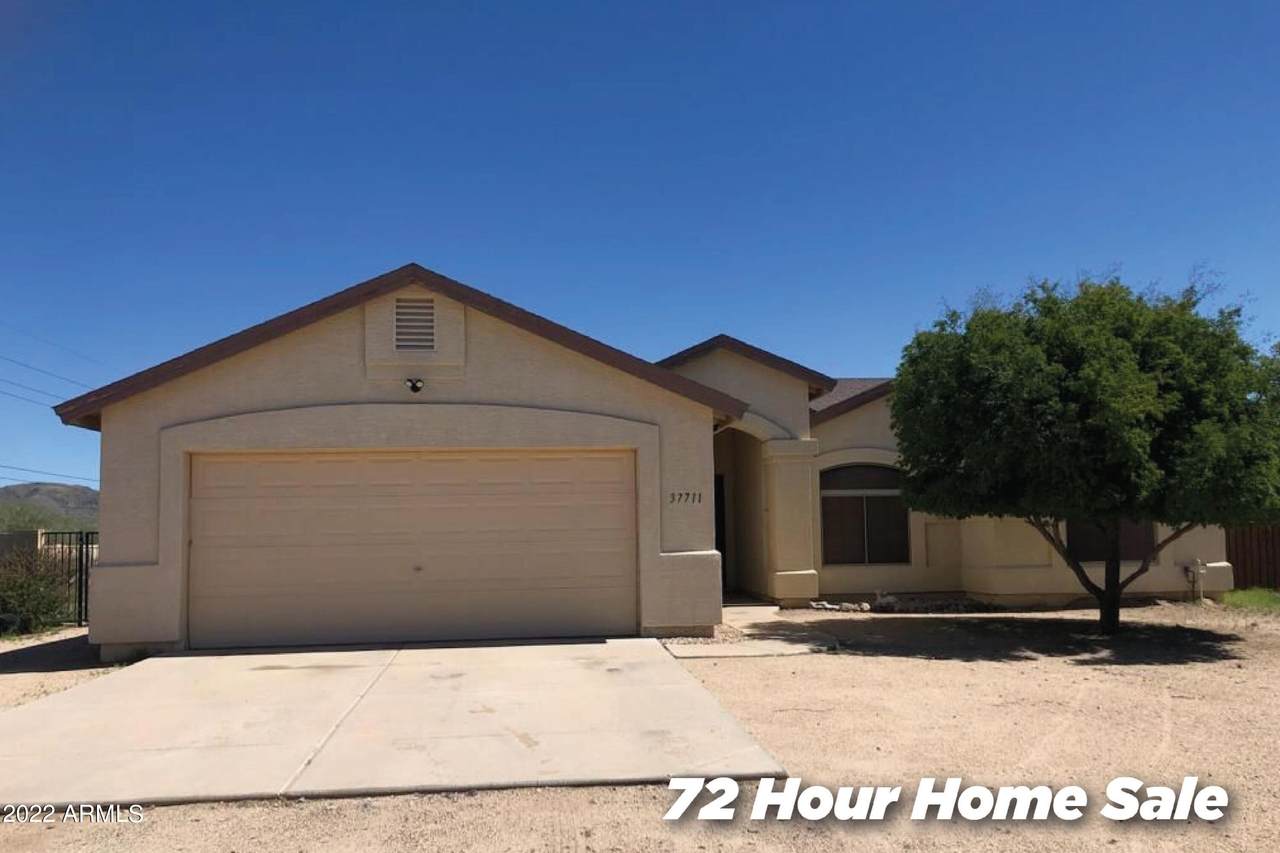 37711 14TH Street - Photo 1