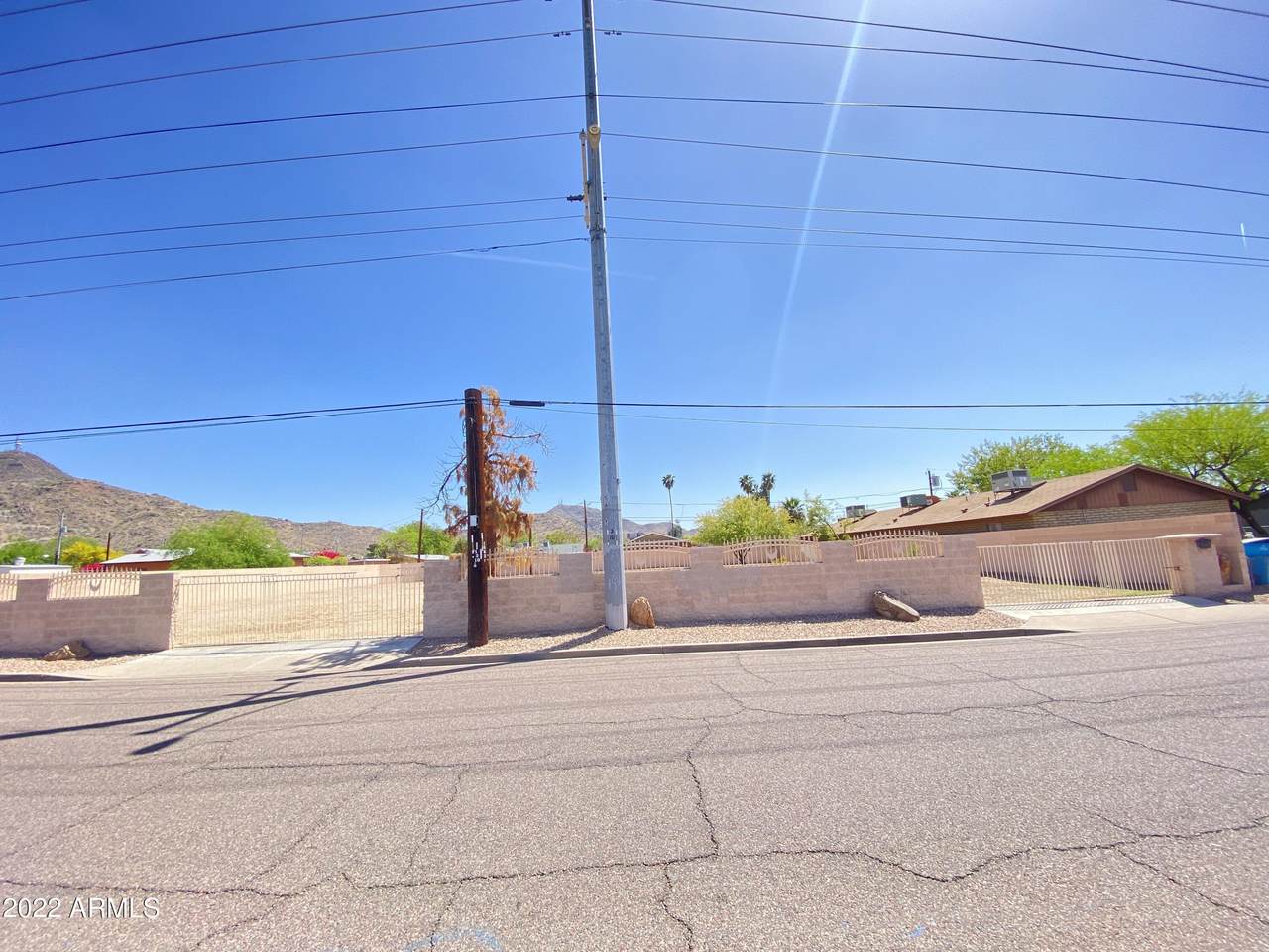10629 18TH Avenue - Photo 1