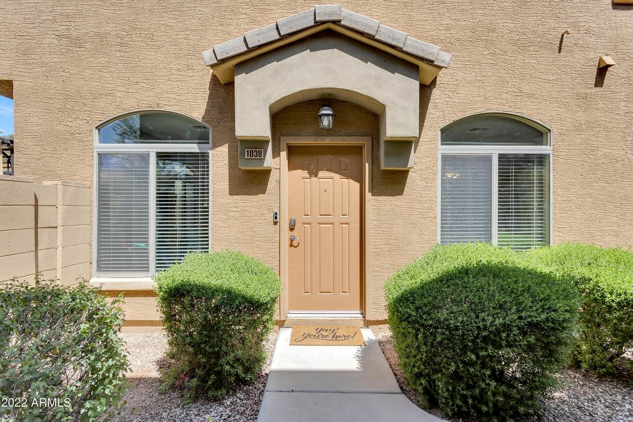 18250 32ND Street - Photo 1