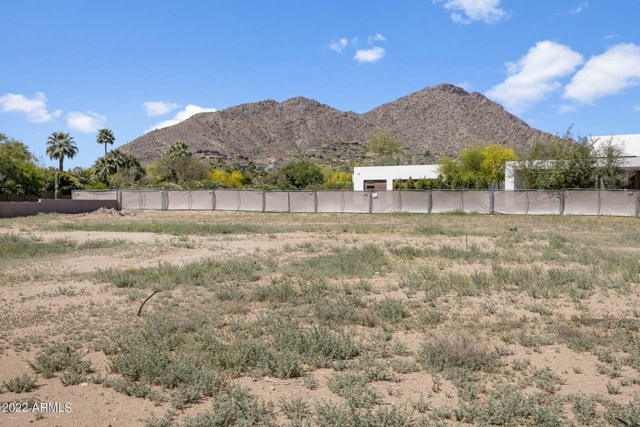 6614 Jackrabbit Road - Photo 1