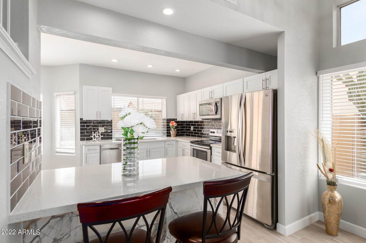1829 Saint Catherine Avenue - Photo 1