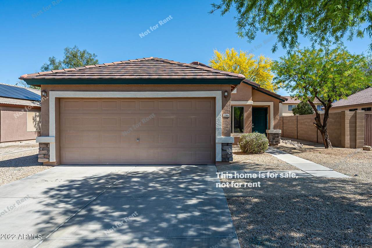 1366 10TH Street - Photo 1
