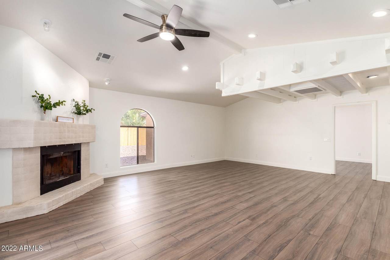 1344 Delaware Drive - Photo 1