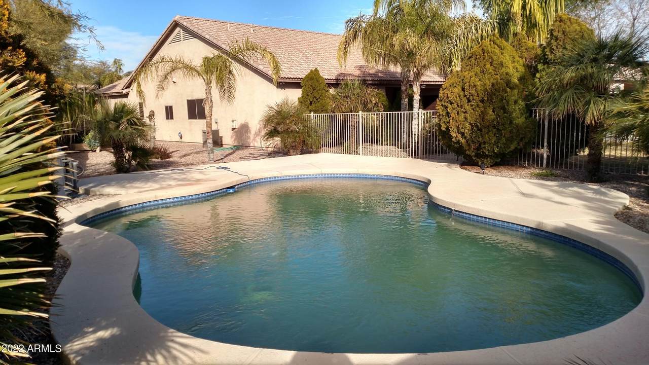 191 Flagstone Place - Photo 1