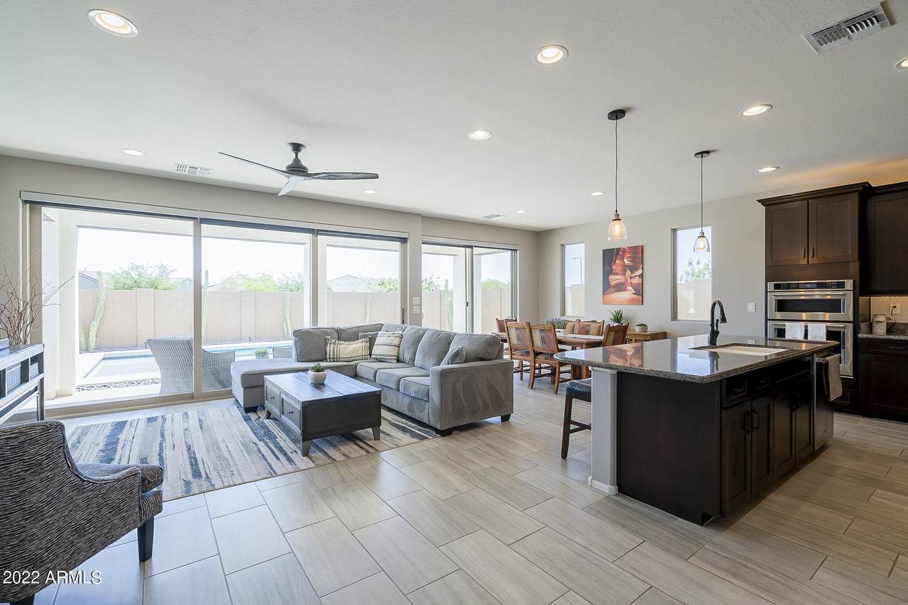 23329 226TH Way - Photo 1