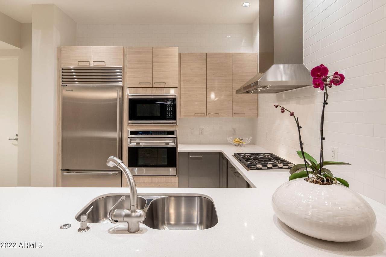 15215 Kierland Boulevard - Photo 1