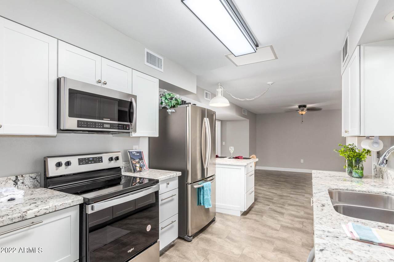 10604 El Capitan Circle - Photo 1