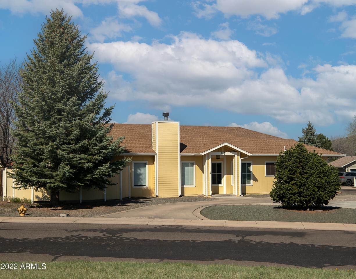 759 7TH Street - Photo 1