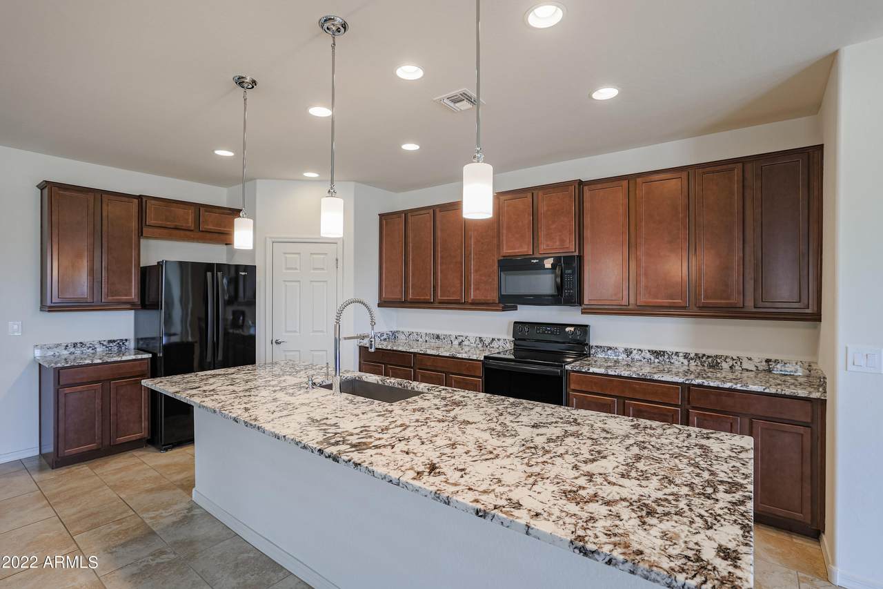 21686 259TH Drive - Photo 1