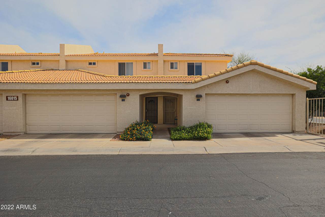 16015 30TH Street - Photo 1
