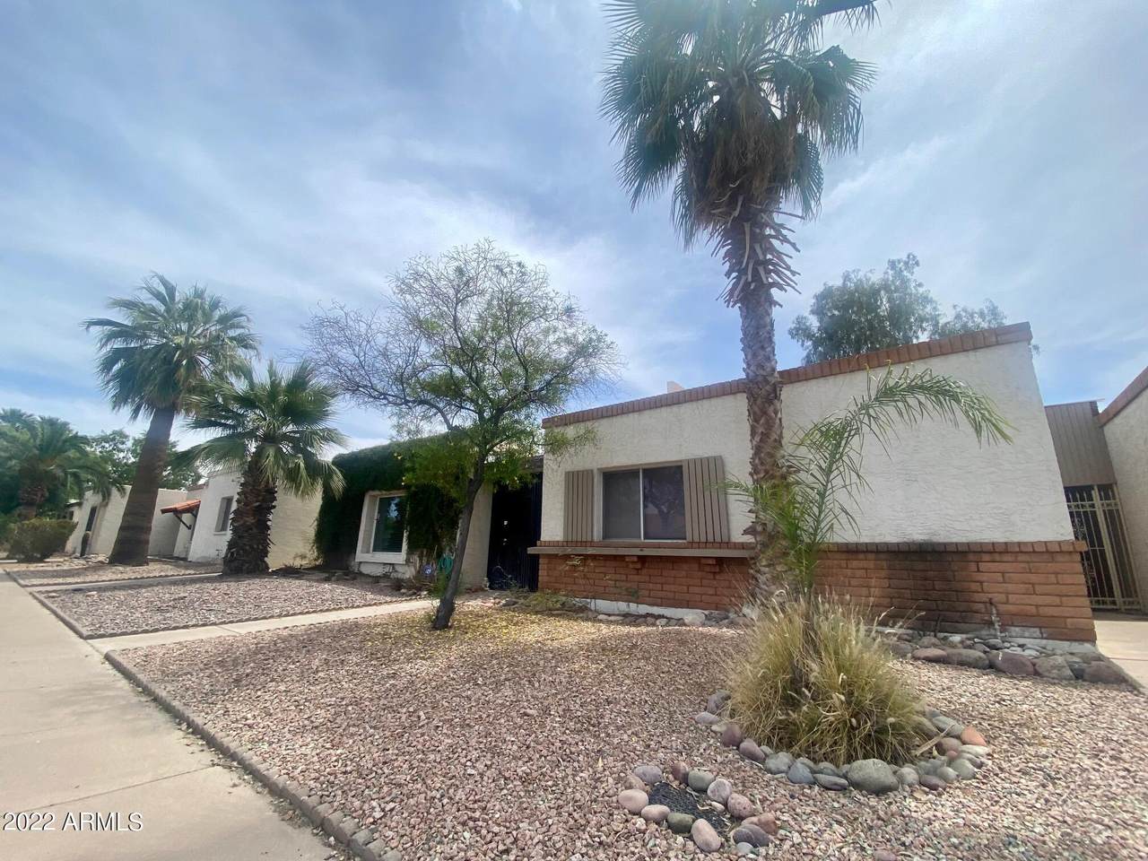2231 Vineyard Road - Photo 1