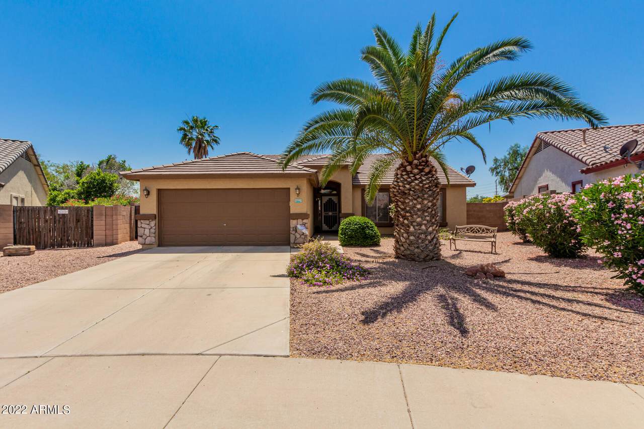 16075 Desert Lane - Photo 1
