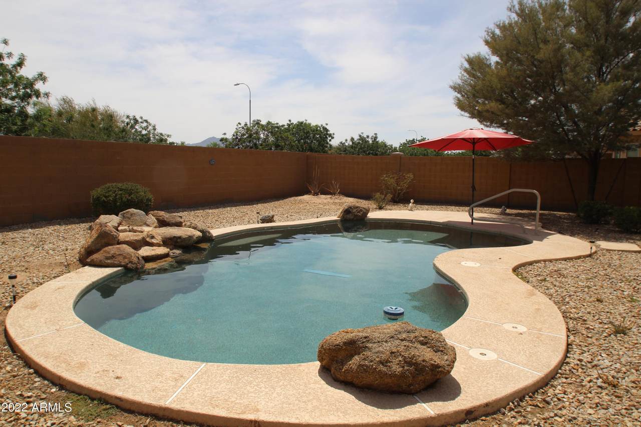 7307 Donner Drive - Photo 1