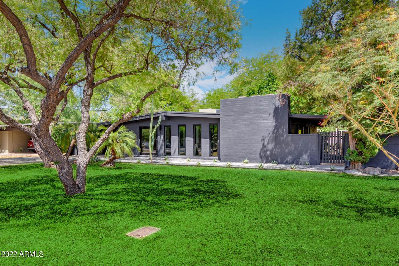 5721 10TH Street - Photo 1