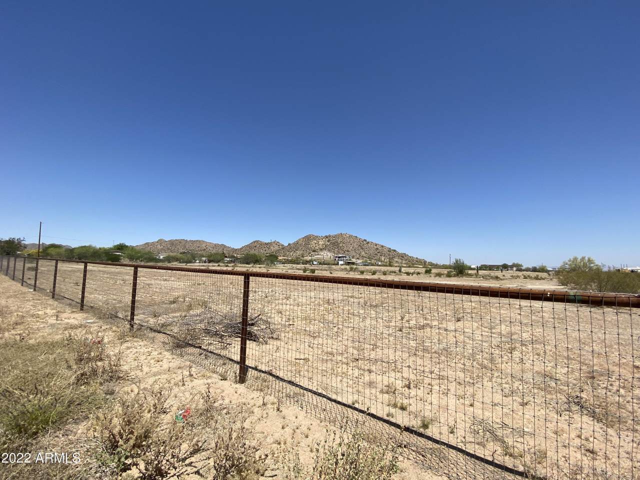 2456 Ivar Road - Photo 1