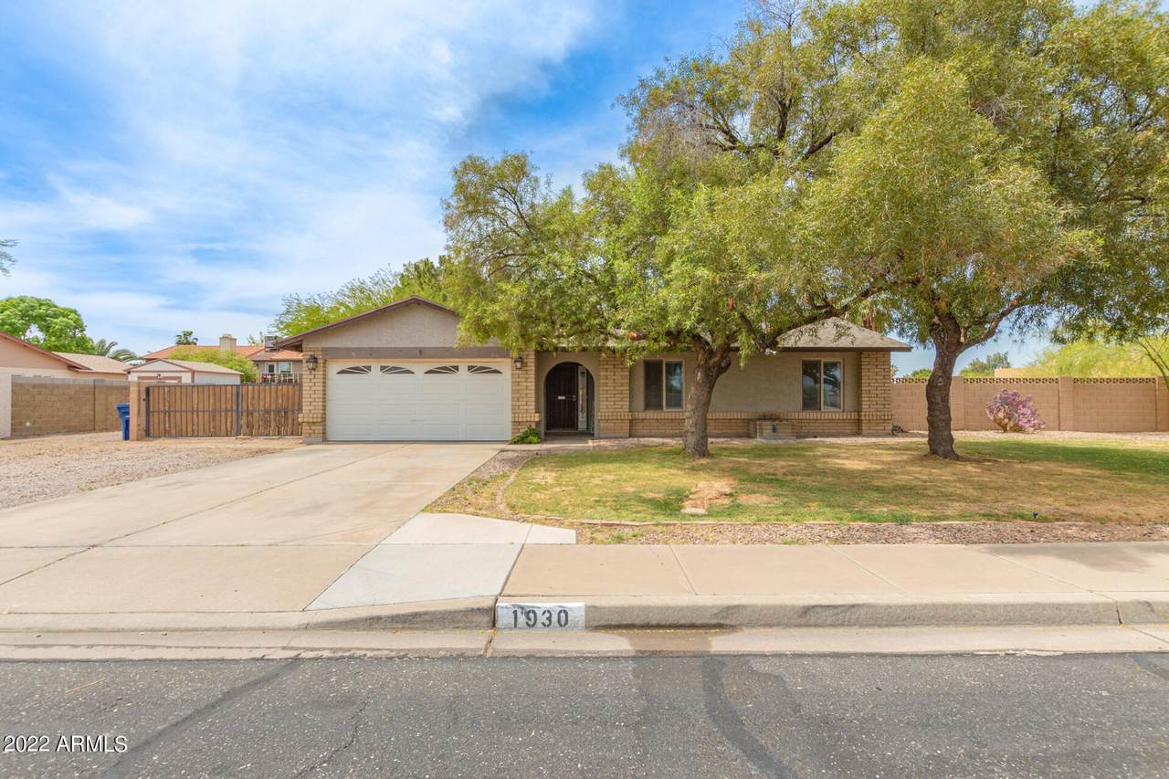 1930 Bullmoose Drive - Photo 1