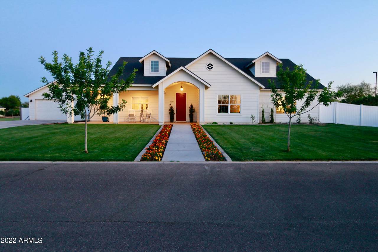 2019 Haven Circle - Photo 1