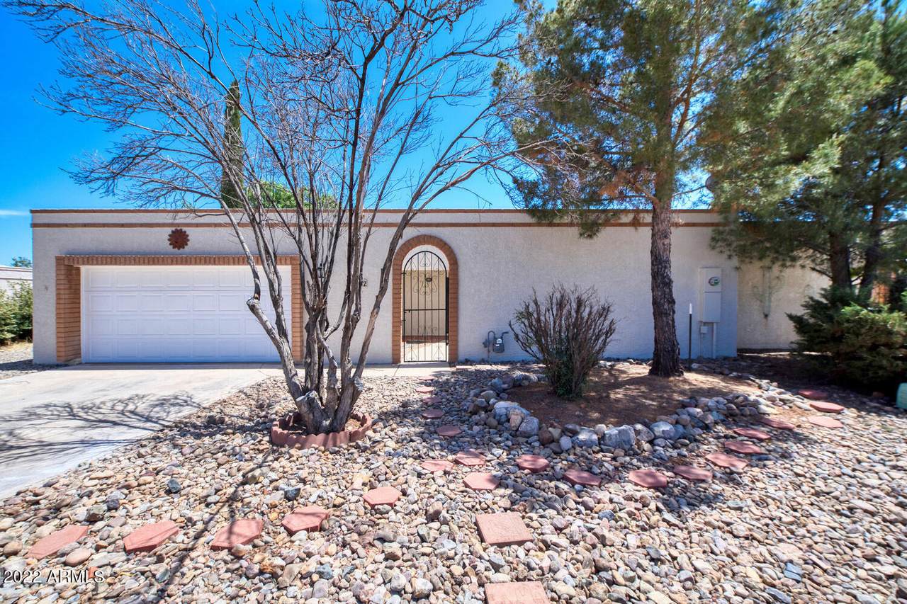 1032 Carmelita Drive - Photo 1