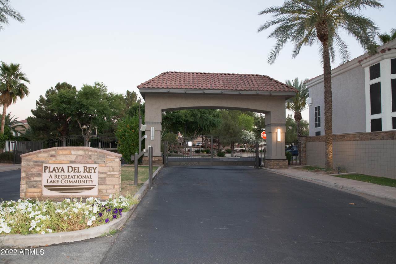 552 Mondel Drive - Photo 1