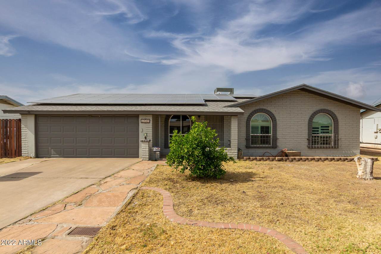 1438 Emelita Avenue - Photo 1