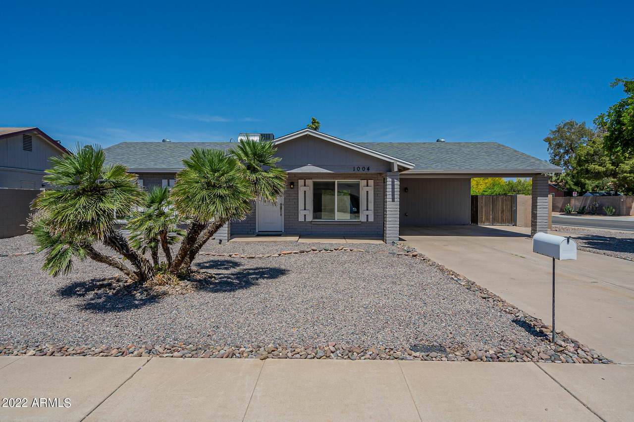 1004 Fogal Way - Photo 1