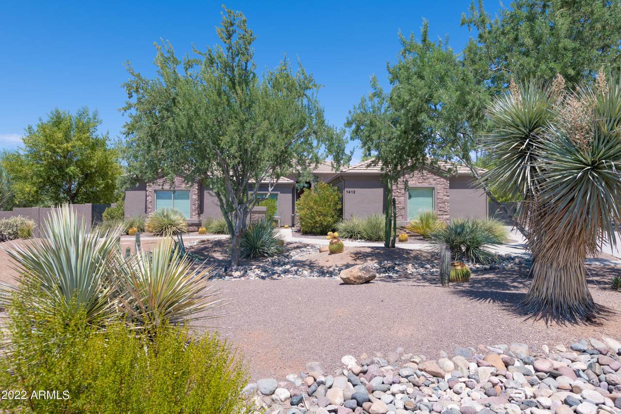 1412 Chickasaw Court - Photo 1