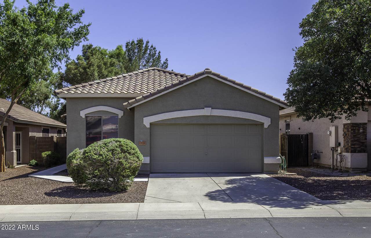 17039 Lundberg Street - Photo 1