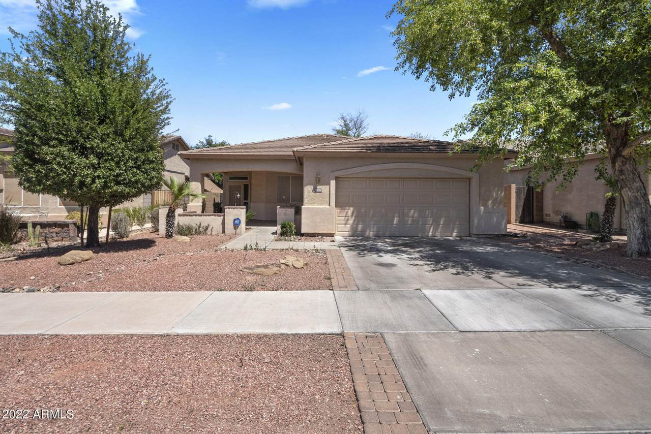6605 5TH Way - Photo 1