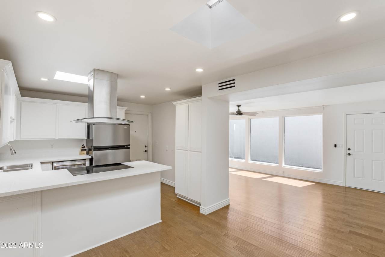 410 Manhatton Drive - Photo 1