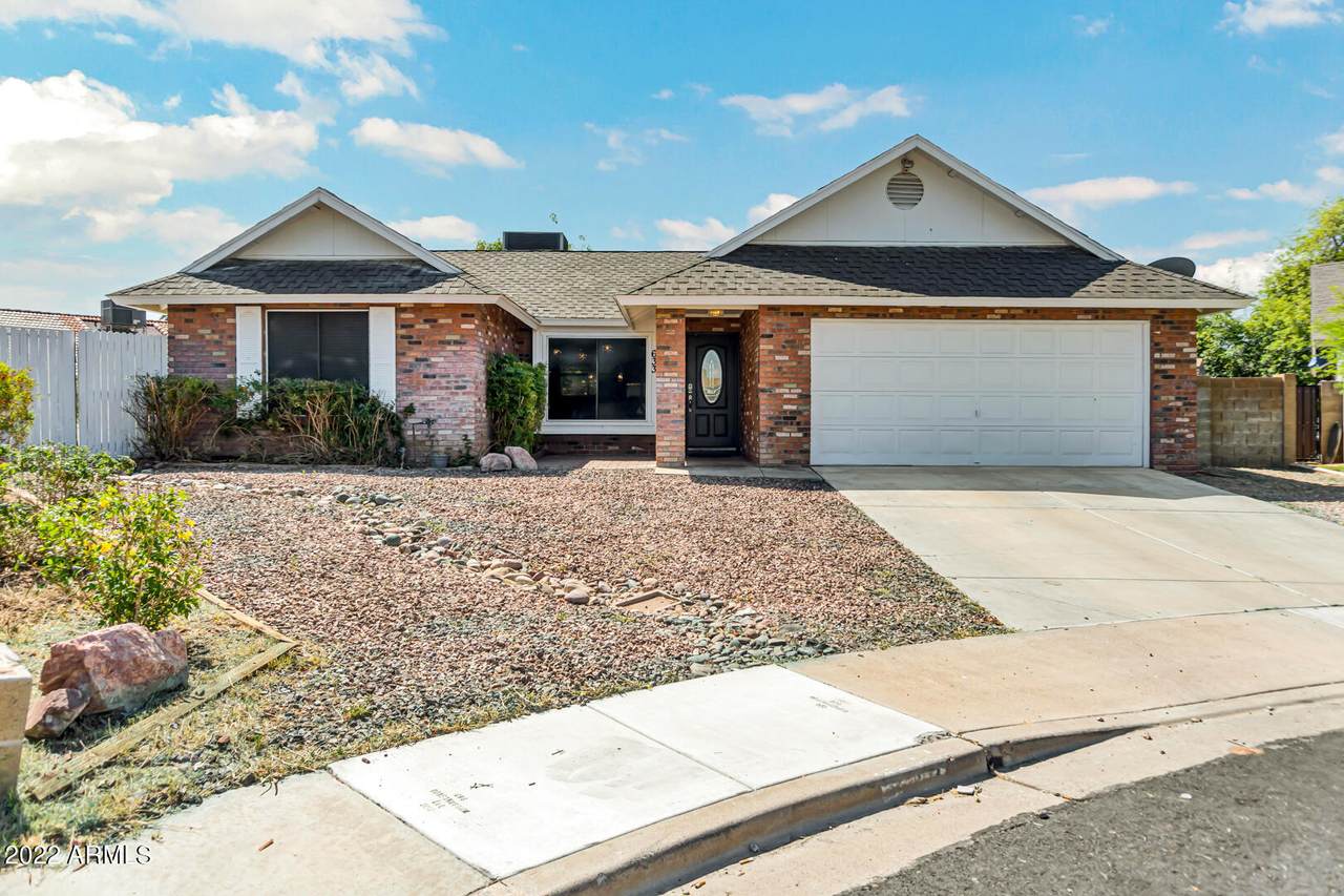 633 Windsor - Photo 1