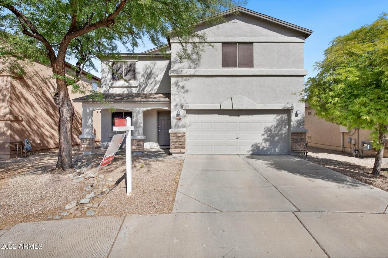 30449 Spur Way - Photo 1