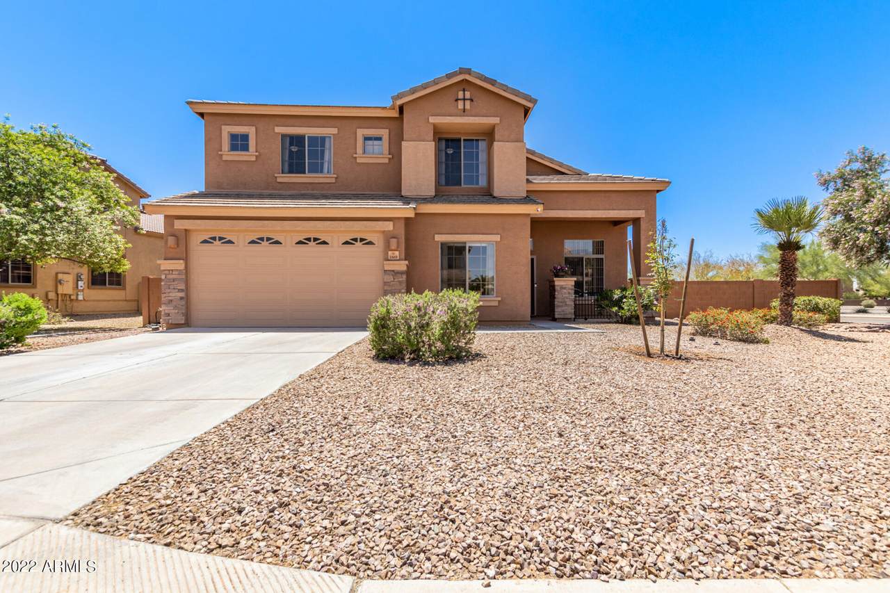 1669 Elegante Drive - Photo 1