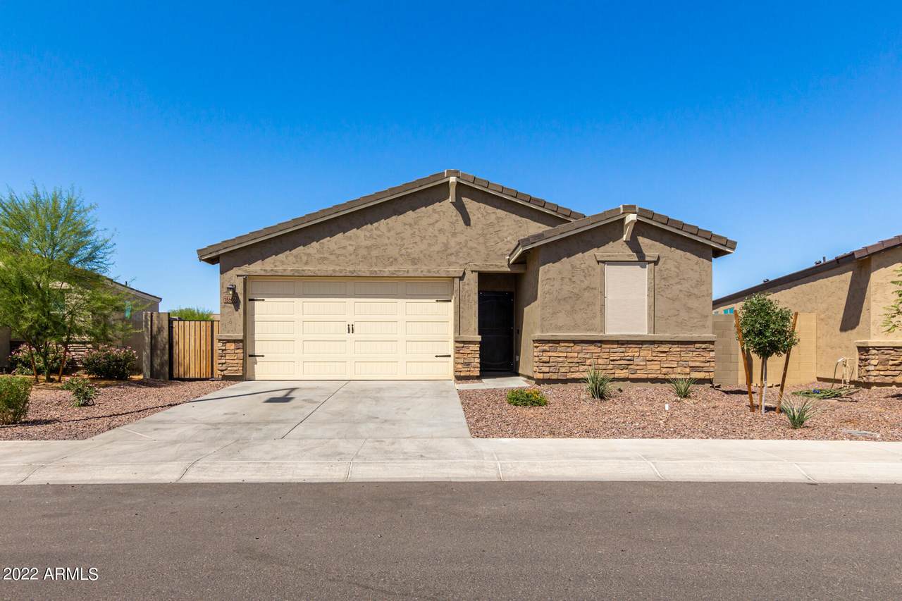 18606 Puget Avenue - Photo 1