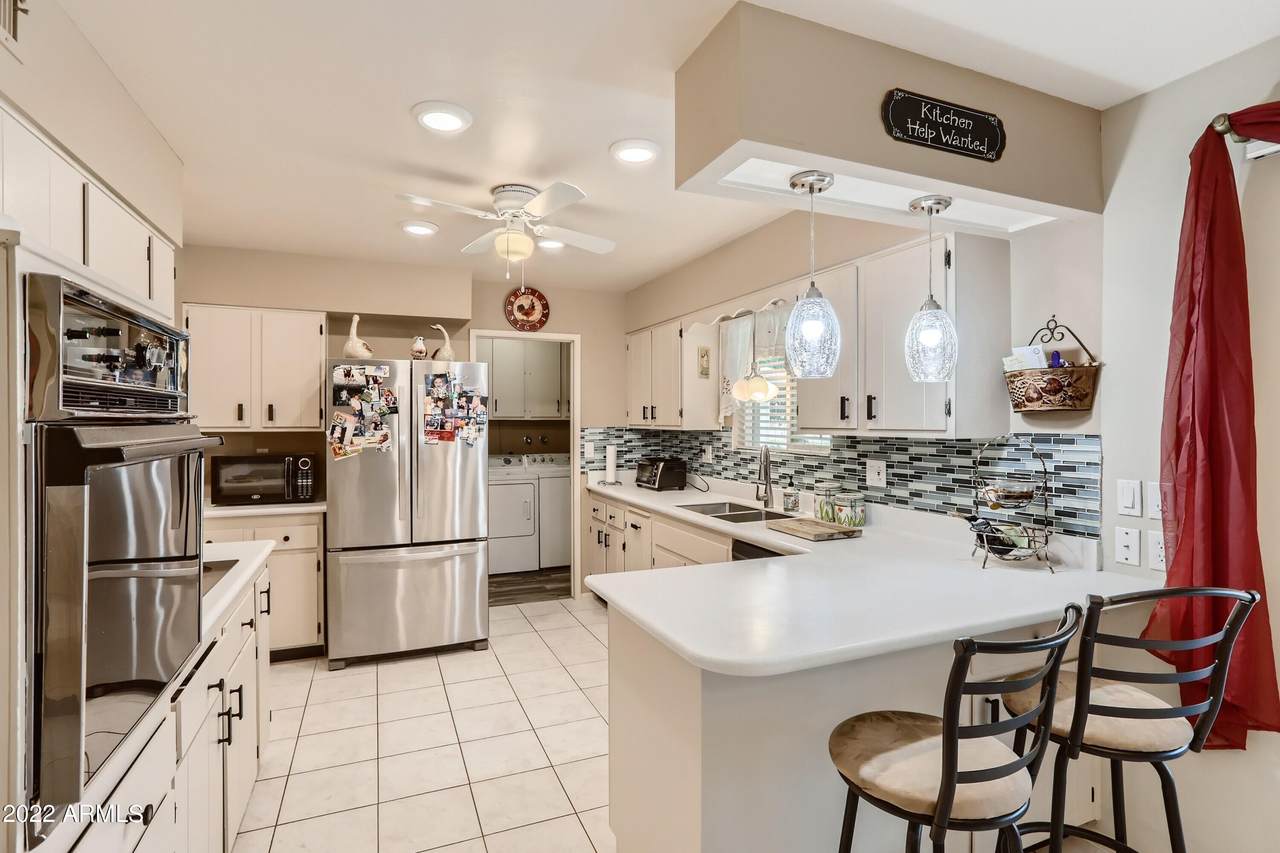 10736 Venturi Drive - Photo 1