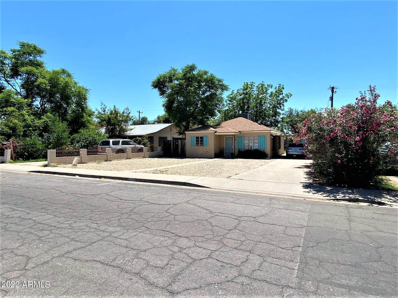 2209 Virginia Avenue - Photo 1