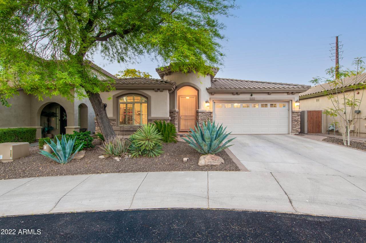 9984 Bahia Drive - Photo 1