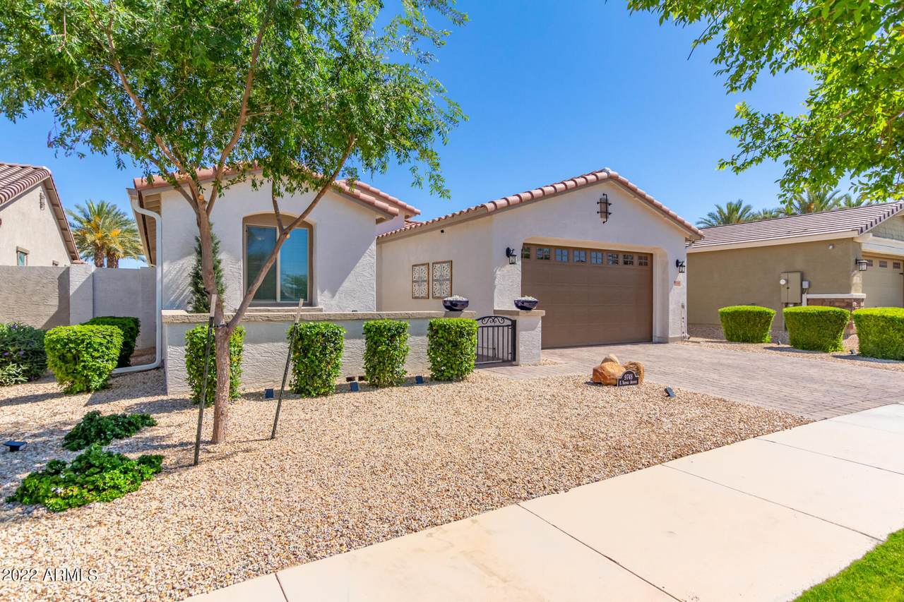 9748 Tripoli Avenue - Photo 1