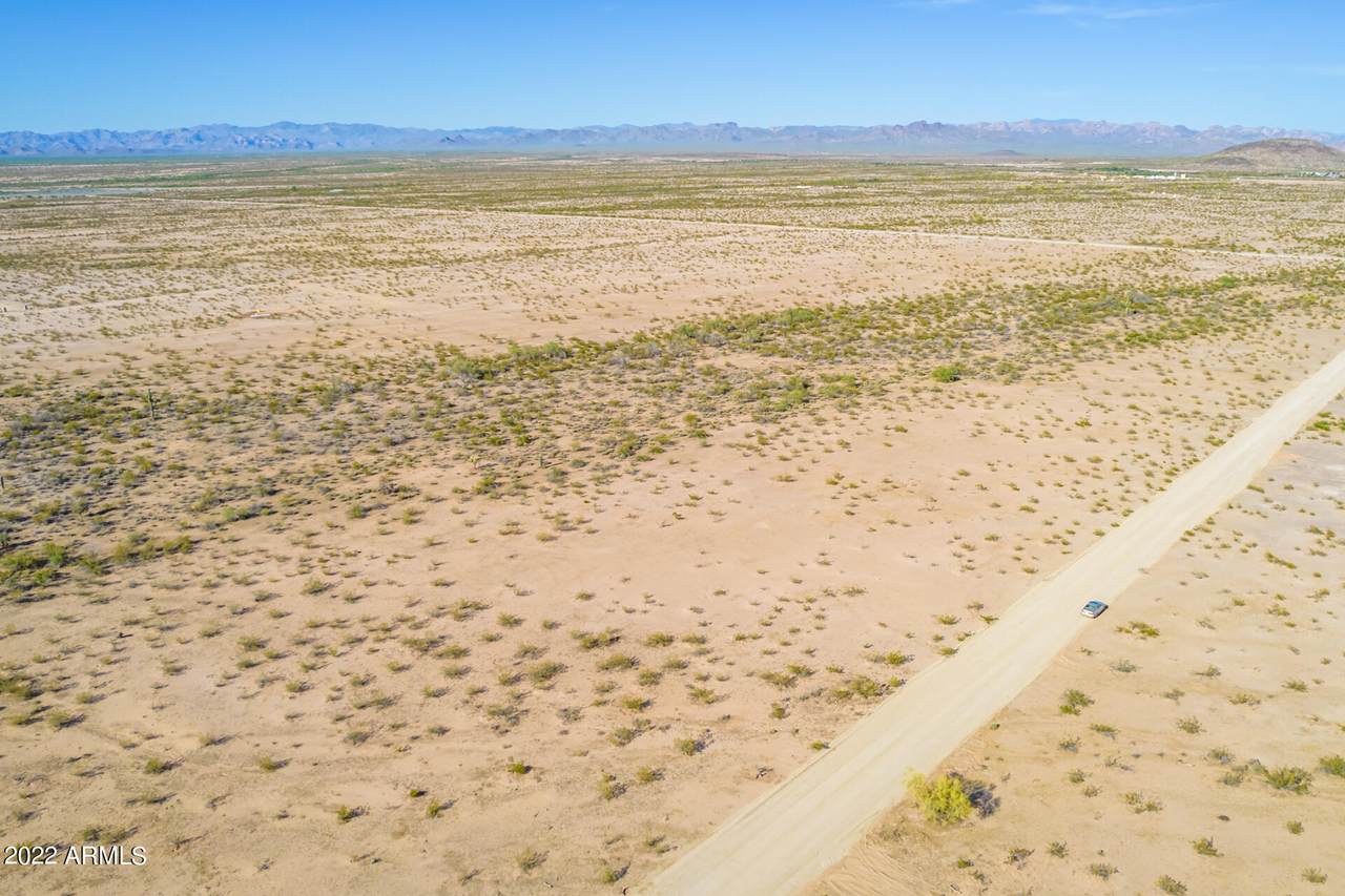 16065 Vern Trail - Photo 1