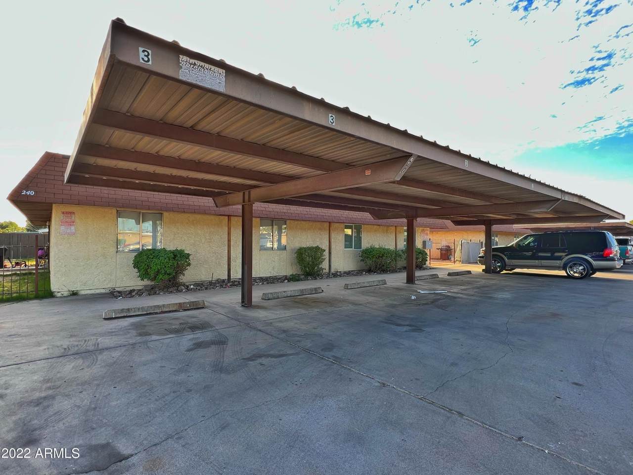 240 Doran - Photo 1