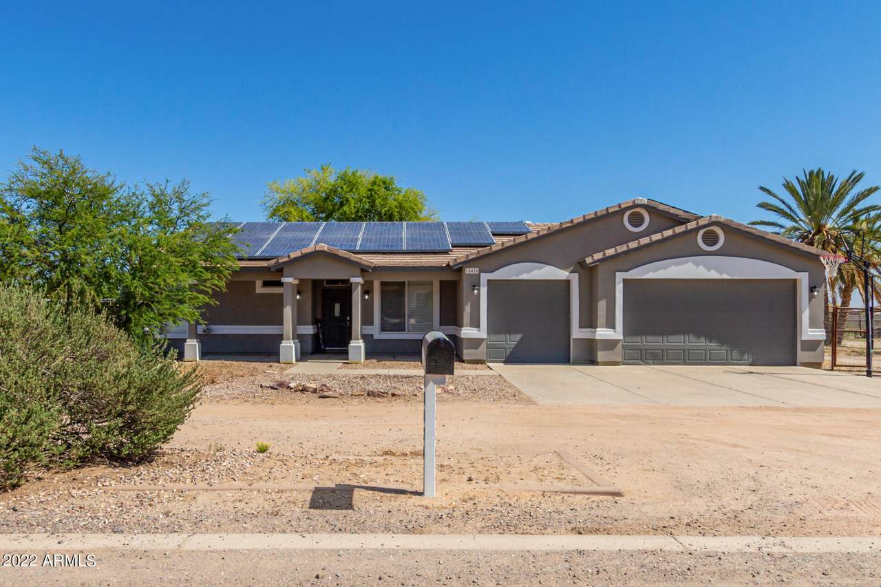 18426 Navajo Drive - Photo 1
