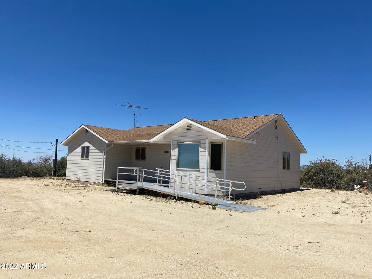 7765 Walden Boulevard - Photo 1