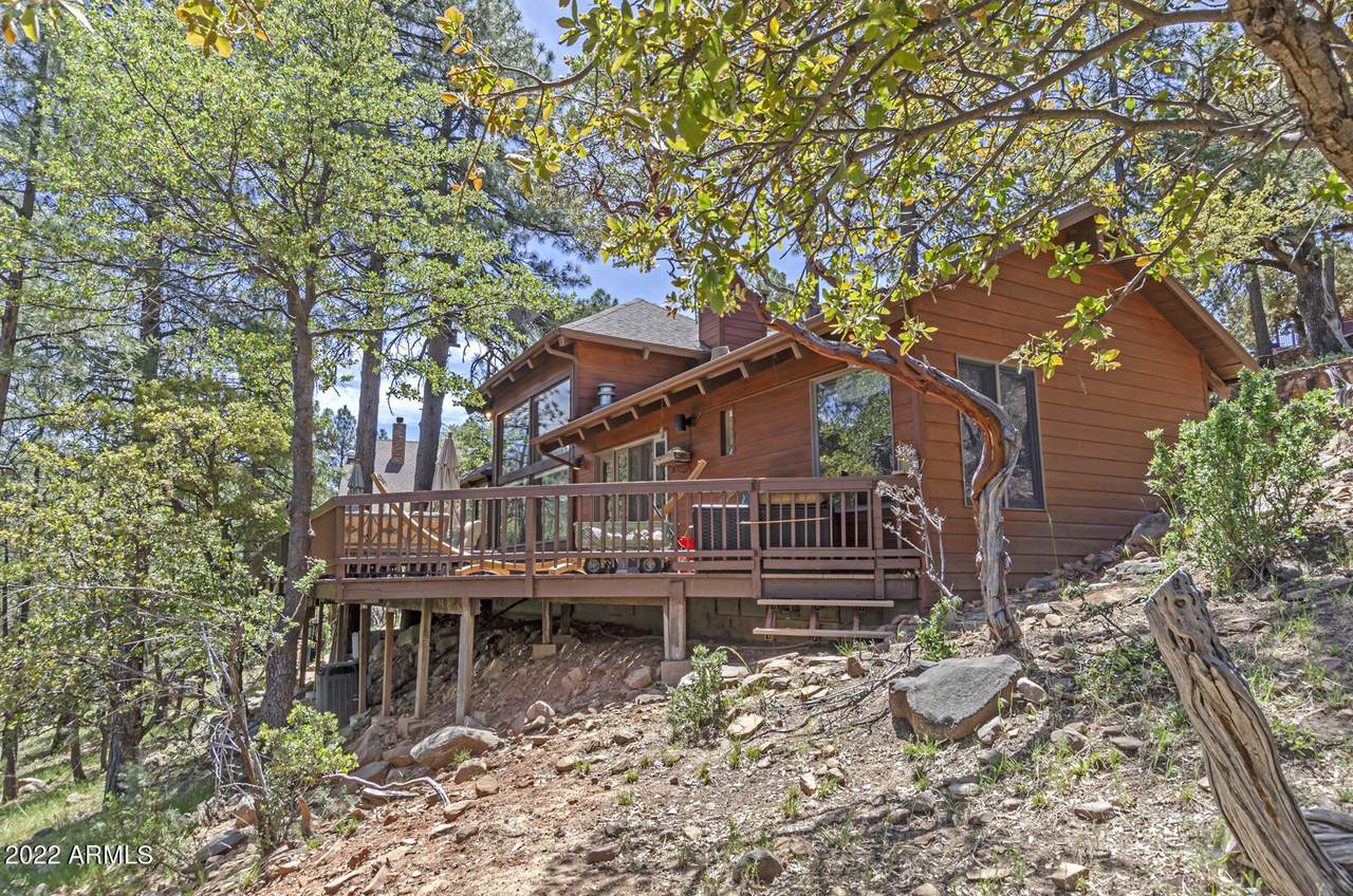 6133 Skyview Circle - Photo 1